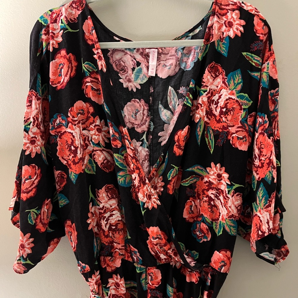 Xhiliration Floral Jumpsuit size 4x